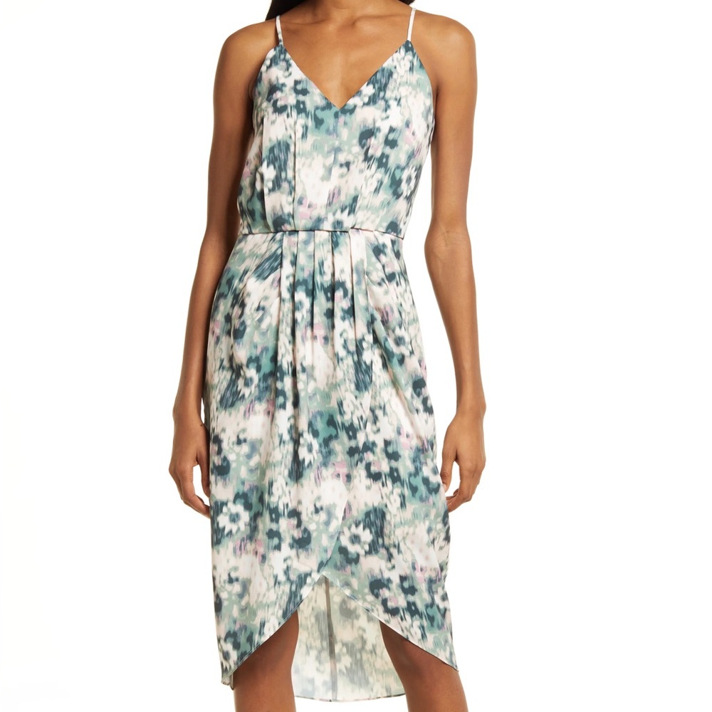 Chelsea28 sleeveless faux wrap dress